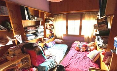 Casa en venta - 4 Dormitorios 3 Baños - Cochera - 283Mts2 - Mar del Plata