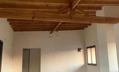 Casa en venta - 2 dormitorios 2 baños - 80mts2  - General Las Heras