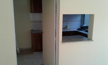 Casa en venta - 6 Dormitorios 3 Baños - 265 mts2 - Bragado