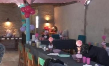 Casa en venta - 1 Dormitorio 3 Baños - Burzaco