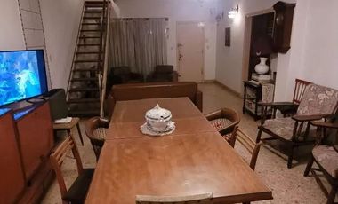 Casa en venta - 3 Dormitorios 2 Baños - Cochera - 160Mts2 - Avellaneda