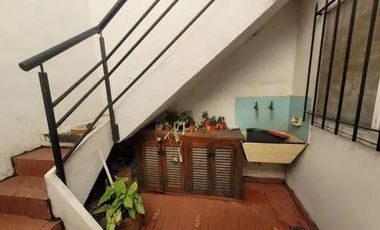 Casa en venta - 3 Dormitorios 2 Baños - Cochera - 160Mts2 - Avellaneda