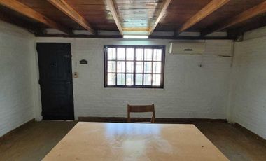 Casa en venta - 4 Dormitorios 3 Baños - 180 mts2 - El Talar