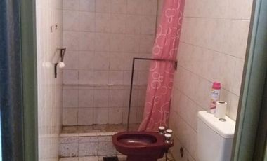 Casa en venta - 3 dormitorios 2 baños - 200mts2 - Longchamps