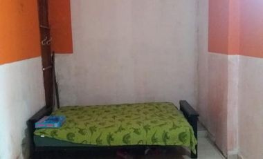 Casa en venta - 3 dormitorios 2 baños - 200mts2 - Longchamps