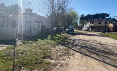 Casa en venta - 3 dormitorios 1 baño - 100 mts2 - San Clemente Del Tuyú