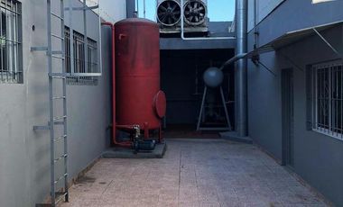 Alquiler de Depósito mixtura 3 en el Barrio de La Boca