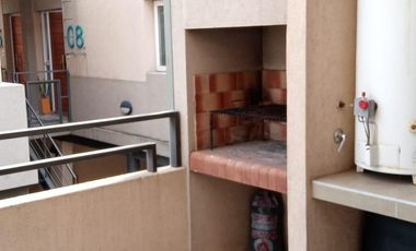 Departamento en venta - 2 Dormitorios 2 Baños - Cochera - Esteban Echeverría