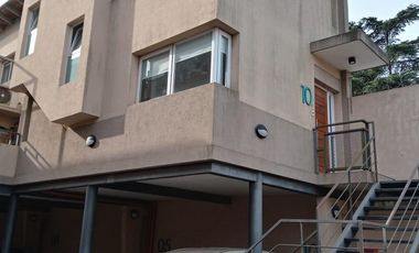 Departamento en venta - 2 Dormitorios 2 Baños - Cochera - Esteban Echeverría