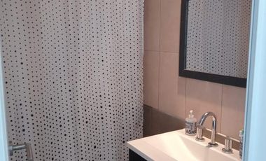 Departamento en venta - 2 Dormitorios 2 Baños - Cochera - Esteban Echeverría