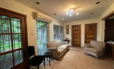 Casa en venta - 3 dormitorios 3 baños - quincho parrilla - 600mts2 - San Miguel