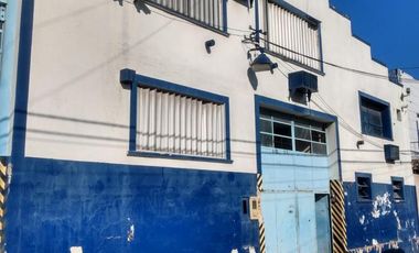 Depósito en venta - 760mts2  - Dock Sud