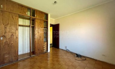 Casa 3 Ambientes con Parque y Cochera en Las Dalias – Mar del Plata