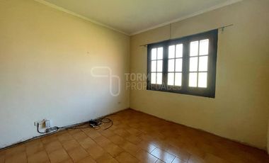 Casa 3 Ambientes con Parque y Cochera en Las Dalias – Mar del Plata