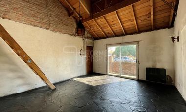 Casa 3 Ambientes con Parque y Cochera en Las Dalias – Mar del Plata