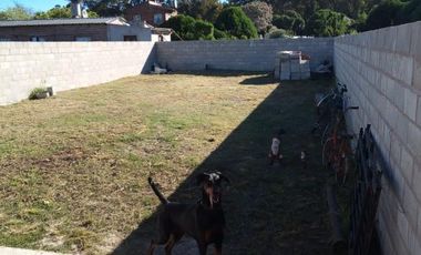 Casa en venta - 2 Dormitorios 1 Baño - 330Mts2 - Miramar