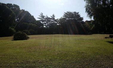 Quinta en venta - 5 dormitorios 3 baños - 396mts2 - Mar Del Plata