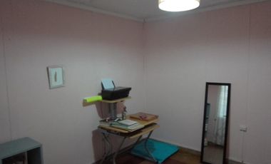 Casa en venta - 2 dormitorios 1 baño - 170mts2 - Magdalena