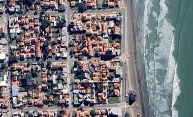 Casa en venta - 2 dormitorios 1 baño - 138.96mts2 - Mar Del Tuyu