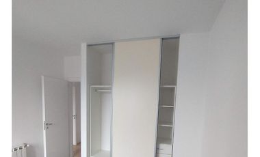 Departamento en venta - 2 dormitorios 2 baños - balcon - 77 mts2  - Chacabuco