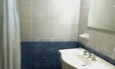 Casa en venta - 4 dormitorios 3 baños - galeria con parrilla - 200mts2 - Mar Del Plata