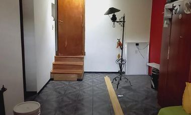 Casa en venta - 4 dormitorios 3 baños - galeria con parrilla - 200mts2 - Mar Del Plata