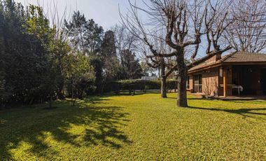 Casa  en venta - 4 Dormitorios 3 Baños - 290 mts2 - General Pacheco