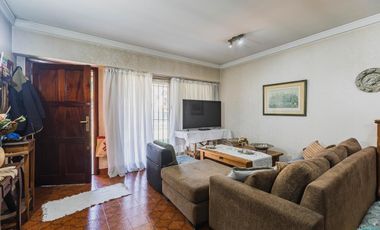 Casa  en venta - 4 Dormitorios 3 Baños - 290 mts2 - General Pacheco