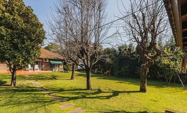 Casa  en venta - 4 Dormitorios 3 Baños - 290 mts2 - General Pacheco