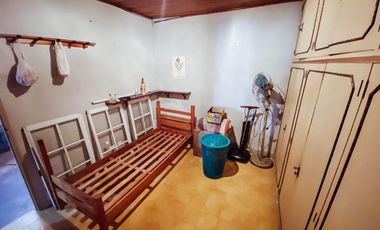 Casa en venta - 3 dormitorios 1 baño - cochera - 145 mts2 - Manuel B Gonnet