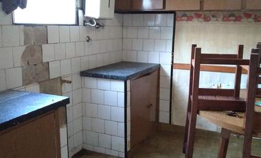 Casa en venta - 4 Dormitorios 2 Baños - 430 mts2 - 9 De Julio