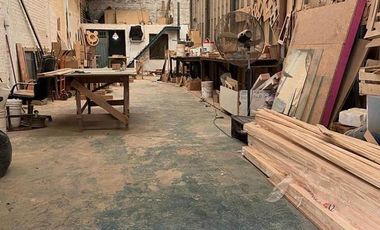 Deposito en venta - 230mts2  - Quilmes Oeste