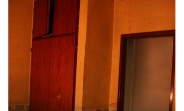 Casa en venta - 3 dormitorios 2 baños - patio parrilla  - 150 mts2 - Martin Coronado