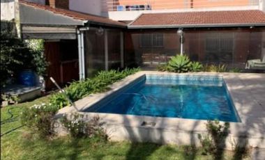 Casa en venta - 4 dormitorios 2 baños - 230mts2 - Sarandi