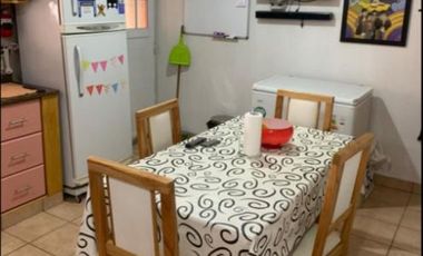 Casa en venta - 4 dormitorios 2 baños - 230mts2 - Sarandi