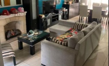 Casa en venta - 4 dormitorios 2 baños - 230mts2 - Sarandi