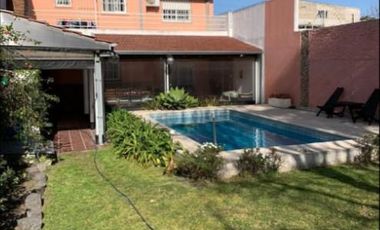 Casa en venta - 4 dormitorios 2 baños - 230mts2 - Sarandi