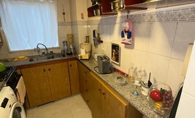 Muy Lindo Departamento En Pleno Centro!!!! Alem 174, Monte Grande.-