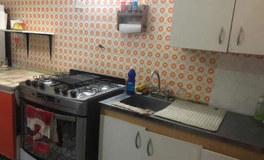 Casa en venta - 2 dormitorios 2 baños - 240mts2 - Carmen De Areco