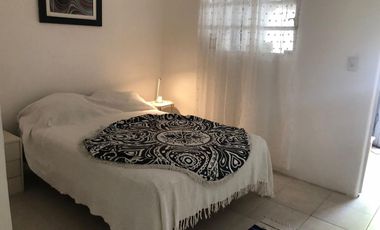 Casa en venta - 2 dormitorios 2 baños - 240mts2 - Carmen De Areco