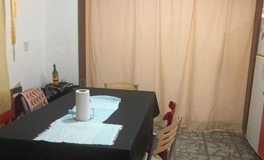 Casa en venta - 2 dormitorios 2 baños - 240mts2 - Carmen De Areco