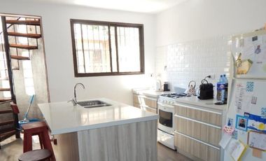 Casa en venta - 4 dormitorios 3 baños - quincho con parrilla -160mts2- Quilmes