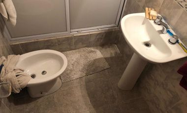 Casa en venta - 3 dormitorios 1 baño - patio y pileta - 450mts2 - Ezpeleta Este