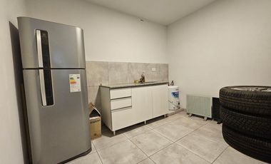 VENTA - GALPON IDEAL LOGISTICA O DEPOSITO - Av. BELGRANO - PEREZ