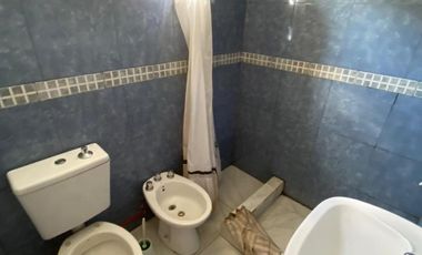 PH en venta - 2 Dormitorios 1 Baño - Patio - Cochera - 70mts2 - City Bell, La Plata