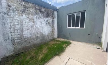 PH en venta - 2 Dormitorios 1 Baño - Patio - Cochera - 70mts2 - City Bell, La Plata