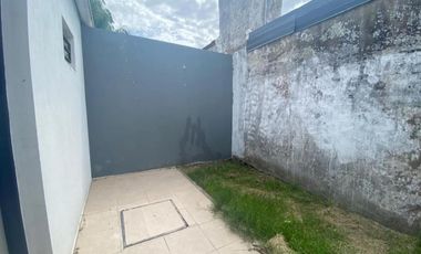 PH en venta - 2 Dormitorios 1 Baño - Patio - Cochera - 70mts2 - City Bell, La Plata