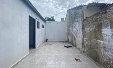 PH en venta - 2 Dormitorios 1 Baño - Patio - Cochera - 70mts2 - City Bell, La Plata