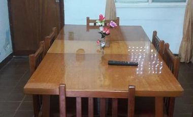 Casa en venta - 5 dormitorios 2 baños - patio departamento - 300mts2 - Merlo