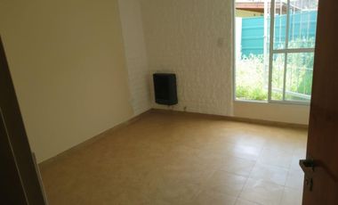 Departamento en venta - 1 dormitorio 1 baño - patio - 72mts2 - Lobos